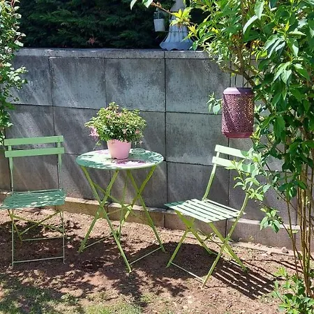 Apartment Zum Weinberg Bis 4 Personen - Im Herzen Der Pfalz Grosskarlbach