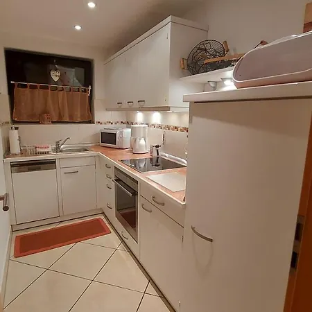 Zum Weinberg Apartment