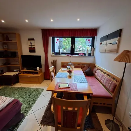 Zum Weinberg Bis 4 Personen - Im Herzen Der Pfalz Apartment Grosskarlbach