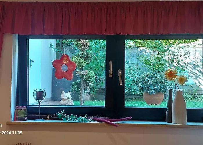 Lägenhet Zum Weinberg Bis 4 Personen - Im Herzen Der Pfalz Grosskarlbach